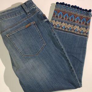 Chico's Blue Embroidered Capris